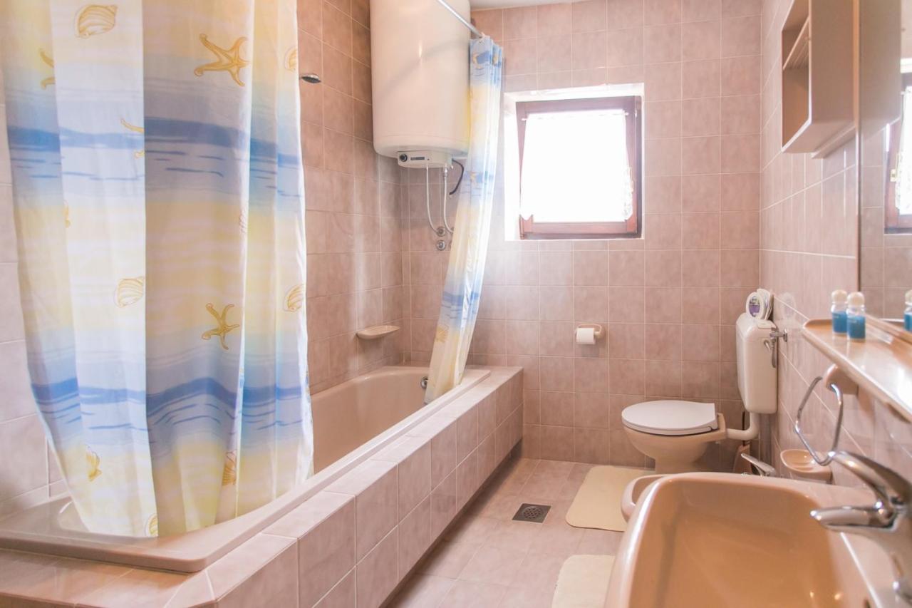 פורץ Apartment House Matosevic חדר תמונה