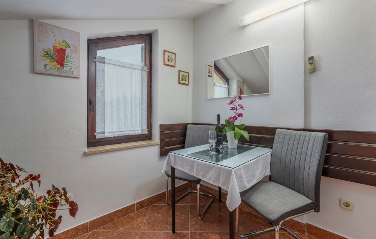 פורץ Apartment House Matosevic מראה חיצוני תמונה